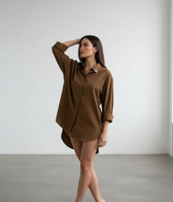 Елегантна дамска дълга кафява риза тип туника със свободен силует от Next Level