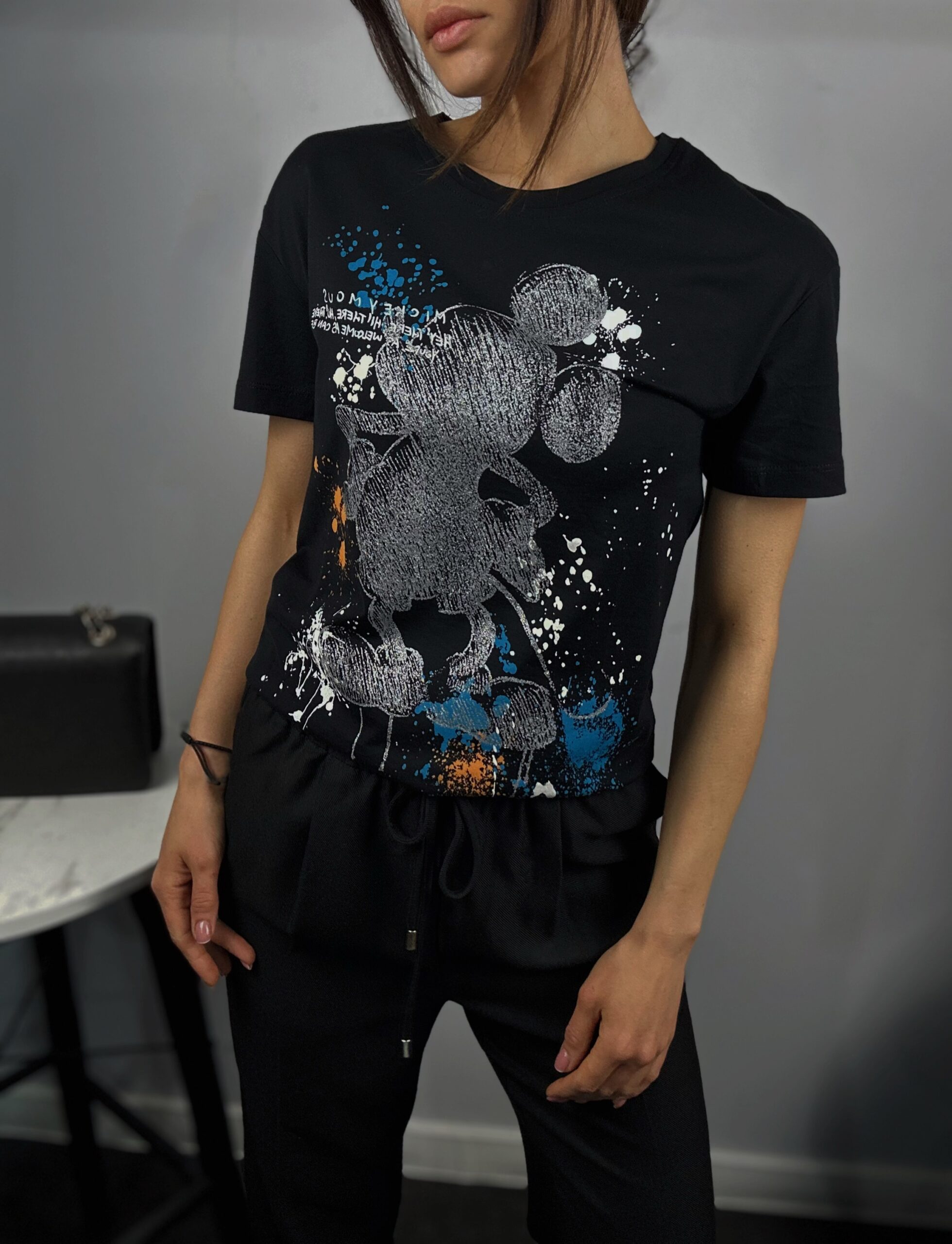 91c4031b-3d46-4a9d-9efd-55ef4b21417b Бяла дамска Дисни тениска с голям принт на Мики Маус Next Level