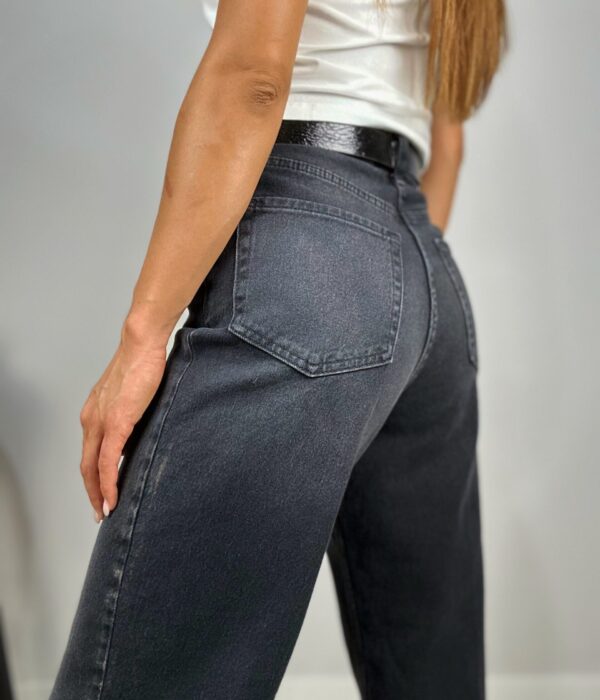 Дамски Relaxed Fit черни дънки с висока талия и колан MANHATTAN